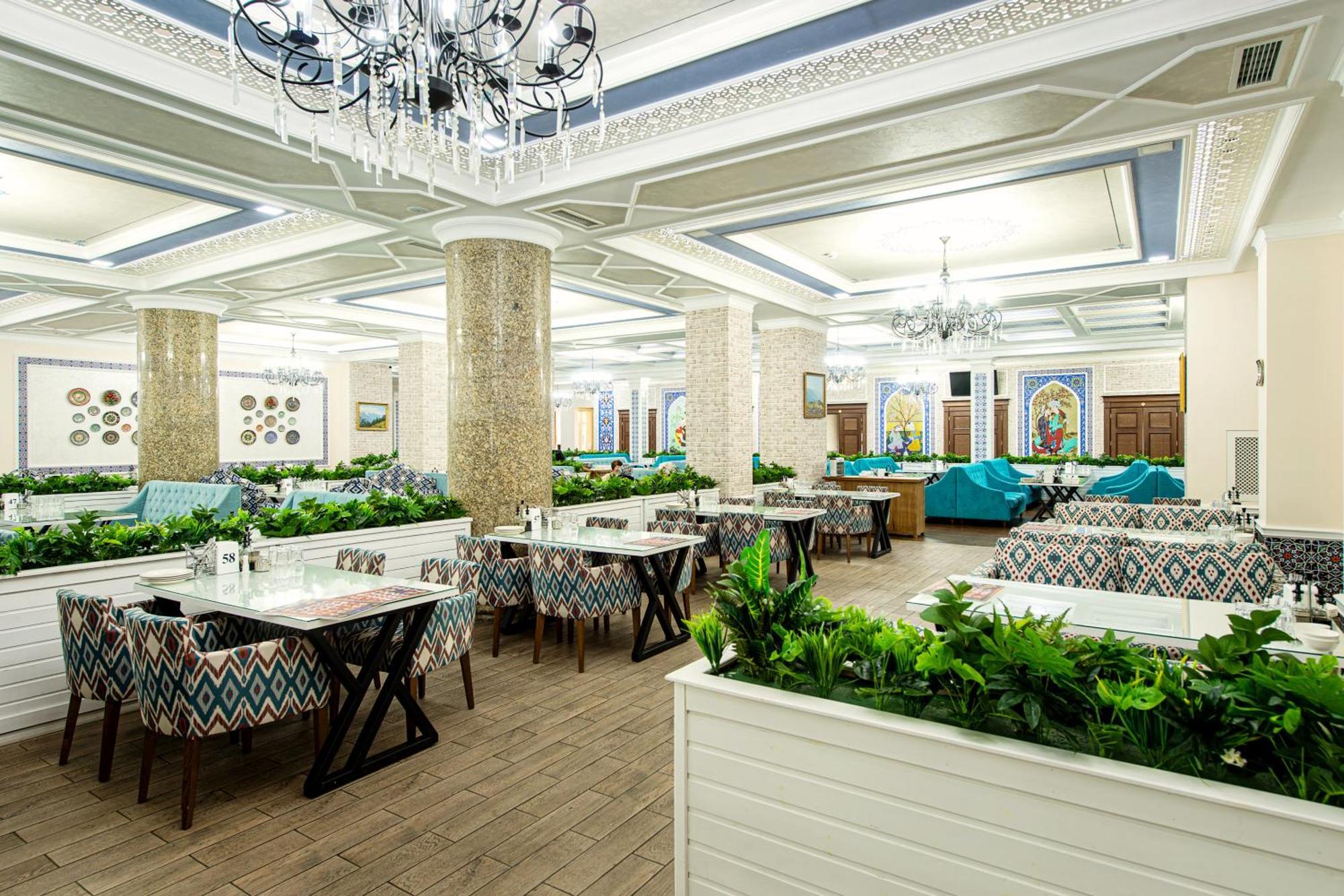 Shymkent Grand Hotel Exterior photo