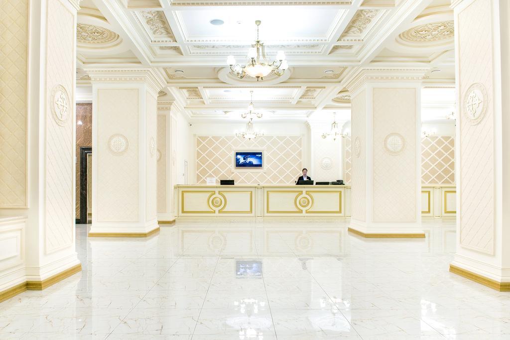 Shymkent Grand Hotel Exterior photo